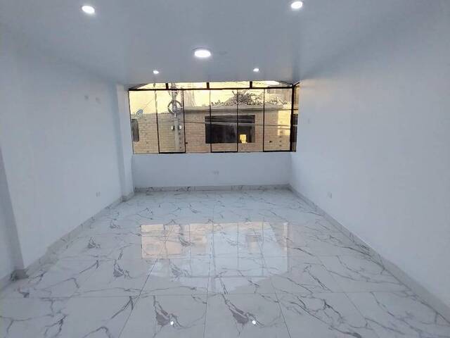 Venta en COMAS - Lima