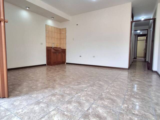 #CS-CMS-BR/ - Casa para Venta en Lima - LIM - 2