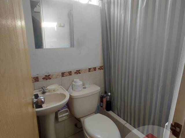 #CS-CNDM-MZ - Casa para Venta en Lima - LIM - 2
